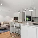 4 Bedroom In Tossens Apartmán