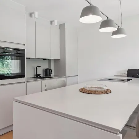 4 Bedroom In Tossens