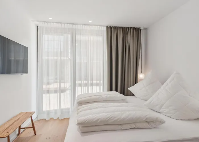 4 Bedroom In Tossens Apartman *