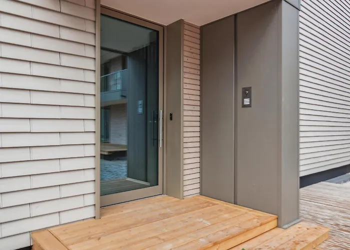 4 Bedroom In Tossens * Stick