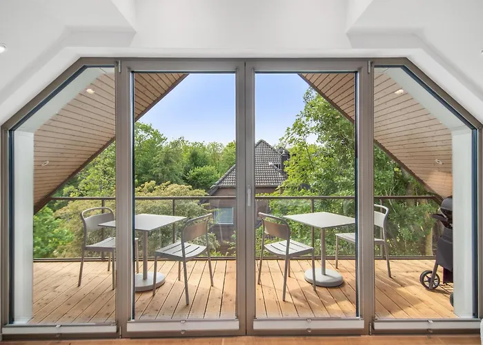 4 Bedroom In Tossens * Stick